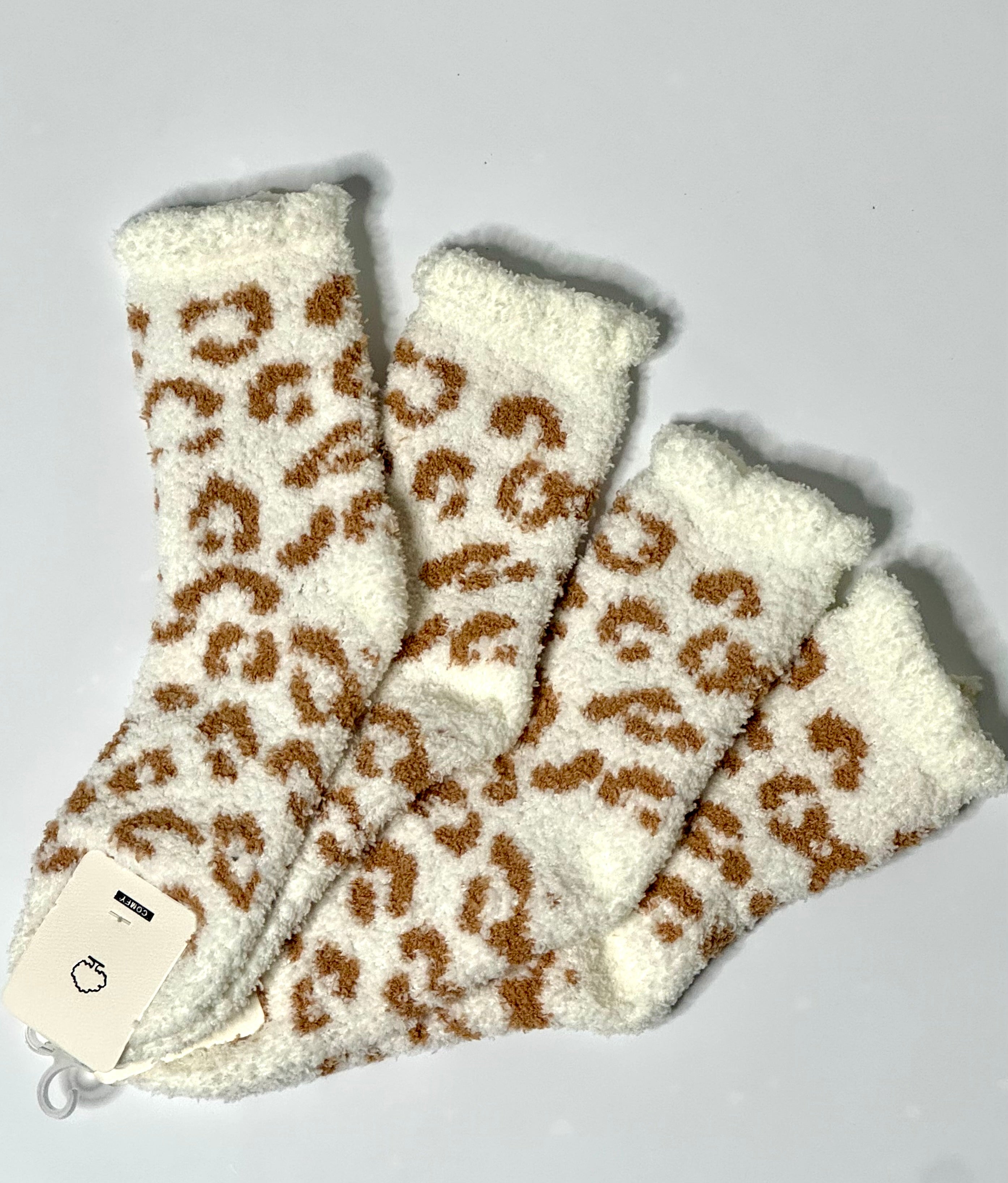 Leopard Pattern Fuzzy Socks