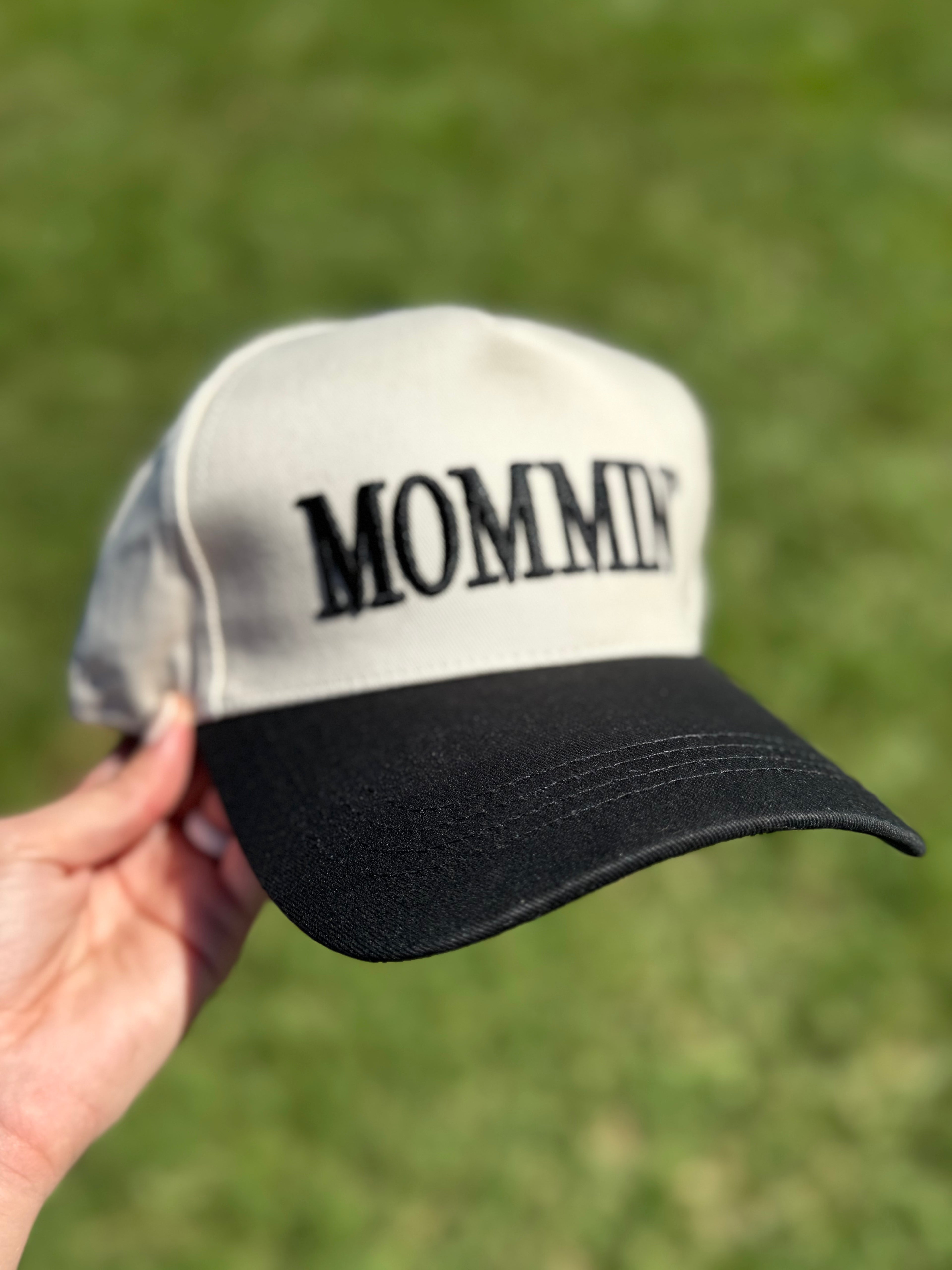 Mommin' Two Tone Hat