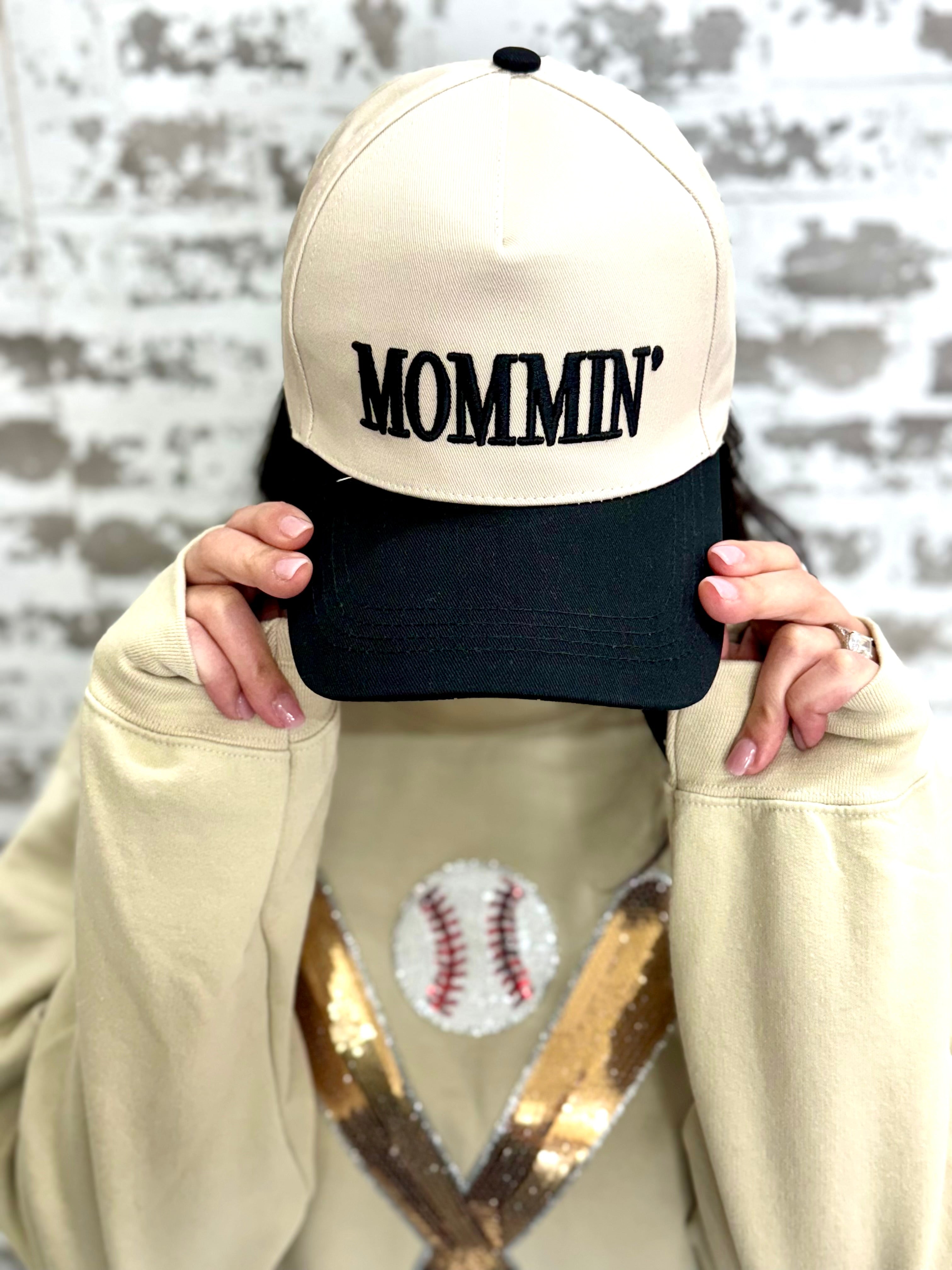 Mommin' Two Tone Hat