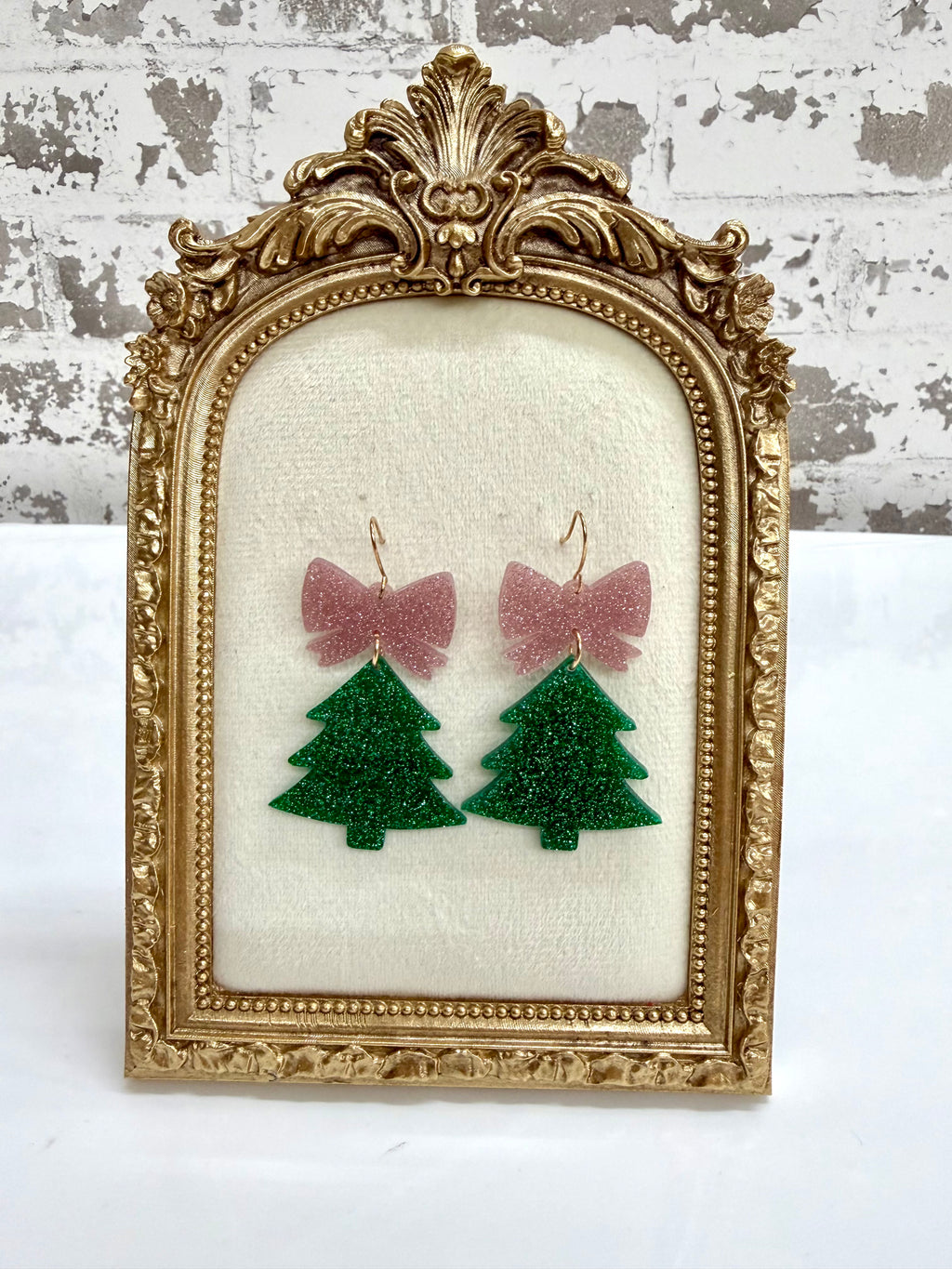 Pretty In Pine Earrings